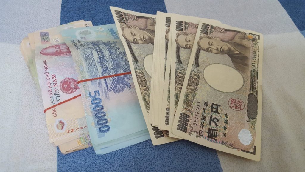 海外でアフィリエイトは簡単？ブログの始め方や収益・メリットなど紹介